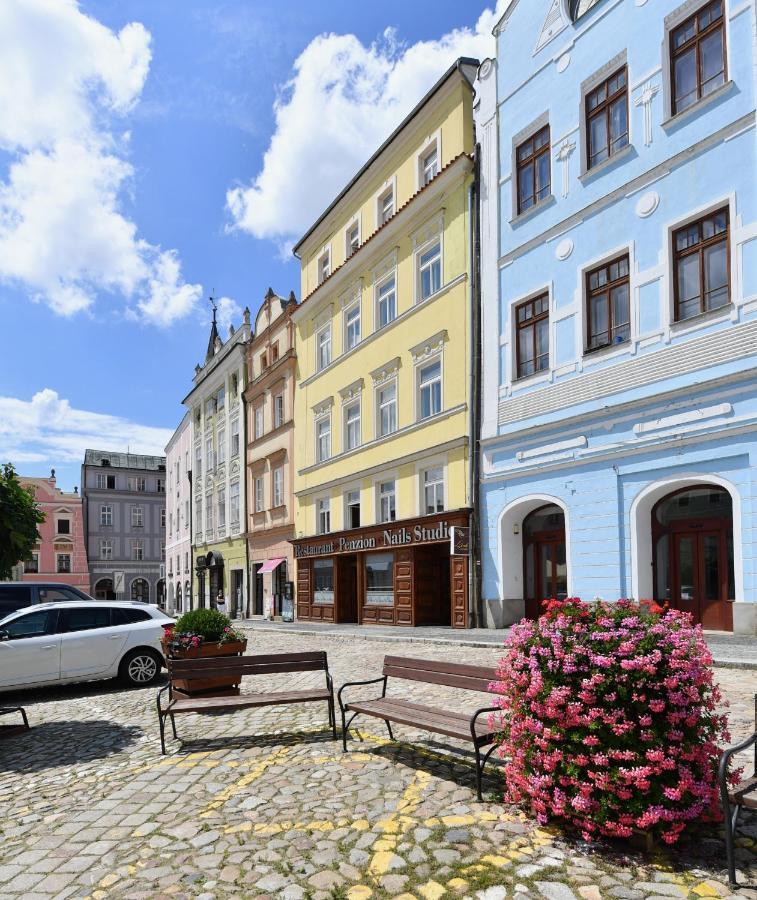Apartmány Na Náměstí 85 Jindřichův Hradec Exterior foto