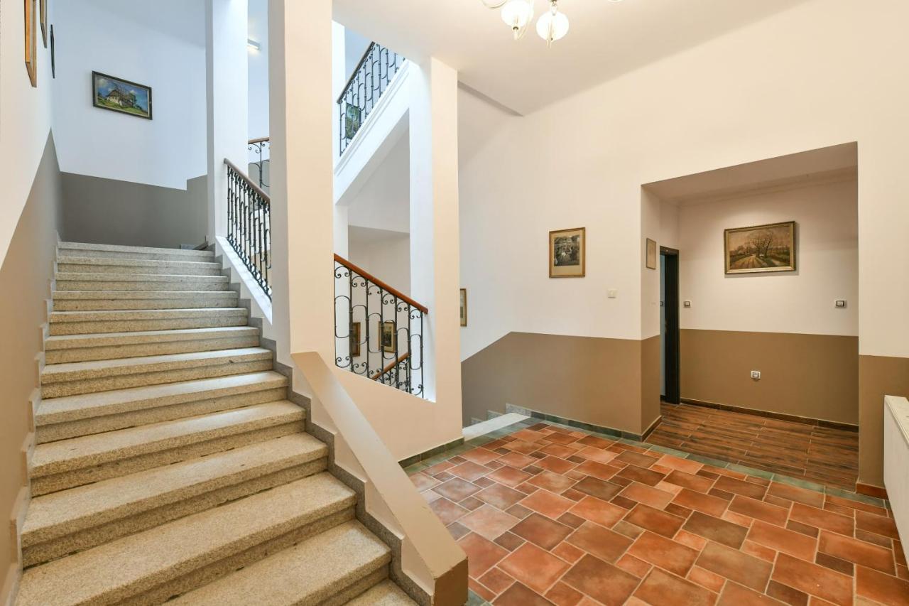 Apartmány Na Náměstí 85 Jindřichův Hradec Exterior foto