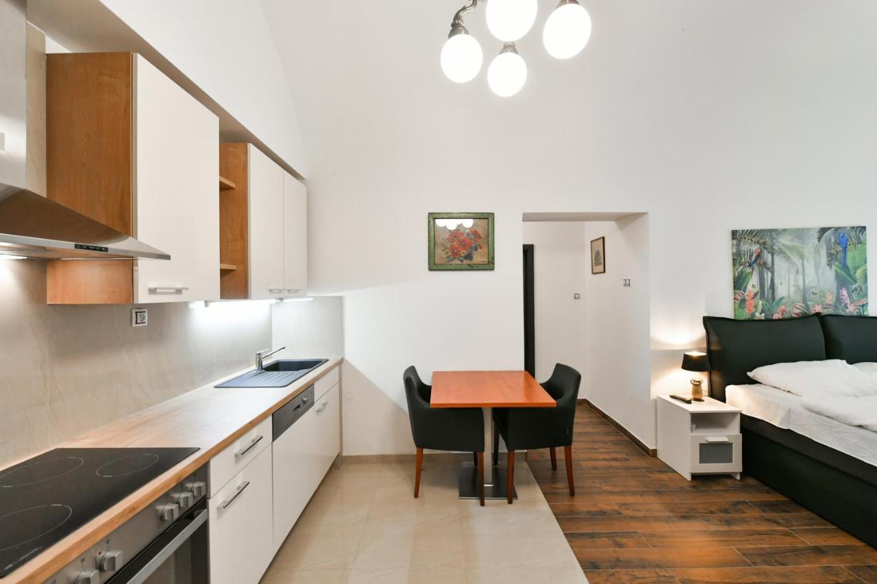 Apartmány Na Náměstí 85 Jindřichův Hradec Exterior foto
