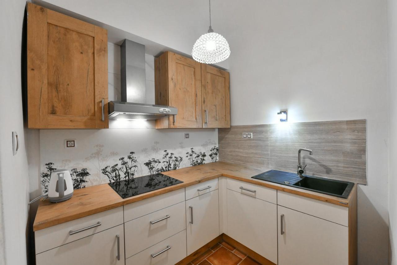 Apartmány Na Náměstí 85 Jindřichův Hradec Exterior foto