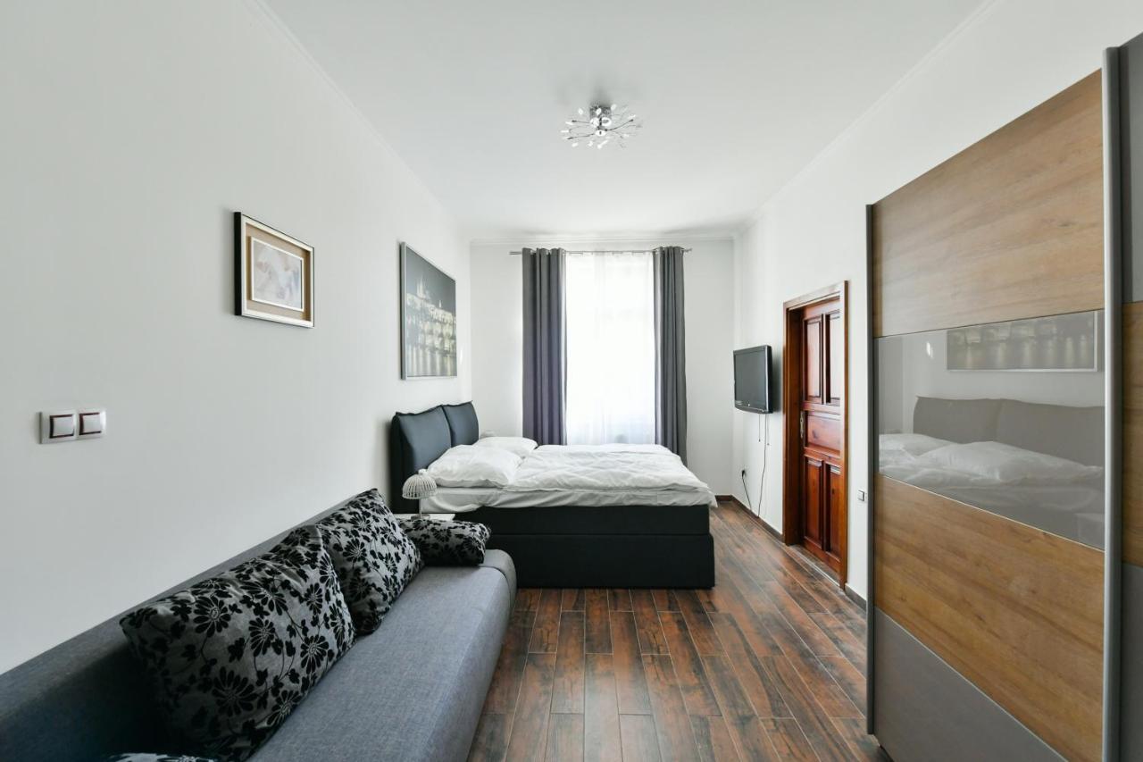 Apartmány Na Náměstí 85 Jindřichův Hradec Exterior foto